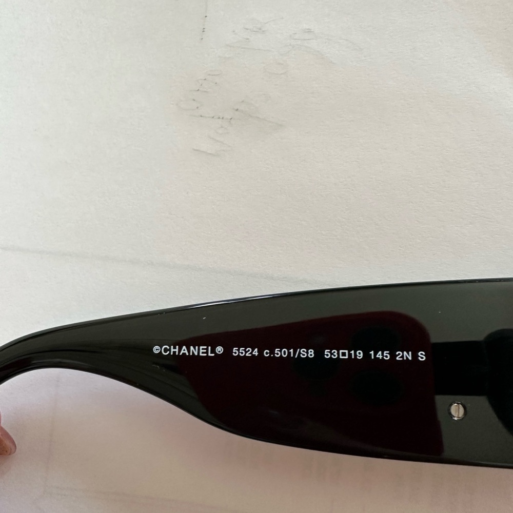 Preloved CHANEL Black Sunglasses - Picture 8 of 8